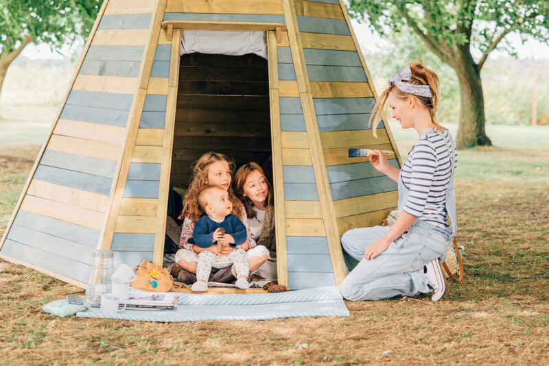 Plum Grand Wooden Teepee Hideaway - Image 5